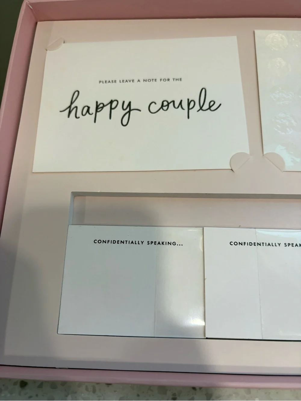 👰‍♀️👰‍♀️Kate Spade New York signature wedding guestbook- NEW